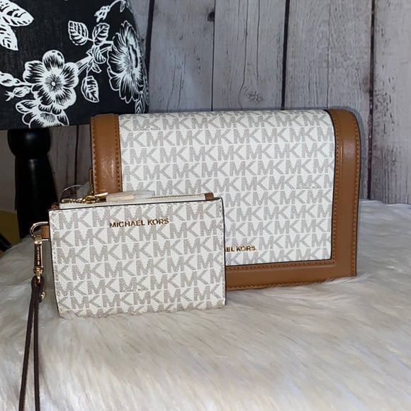 Michael Kors JET SET Xbody/JET SET Coin Purse 2pc Set